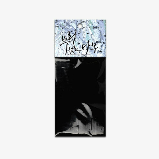 A Tree Without Roots - Collection Photocards